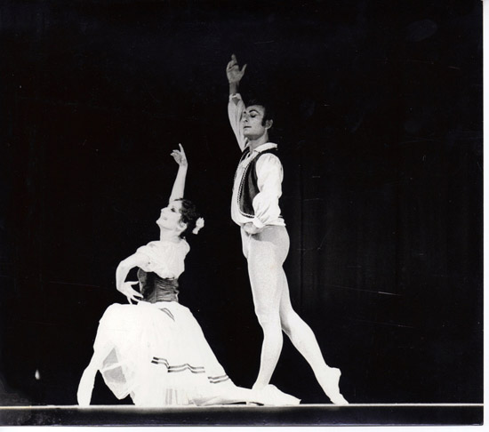 1975- Giselle pas de deux- Christina Gallea & Keith Rosson