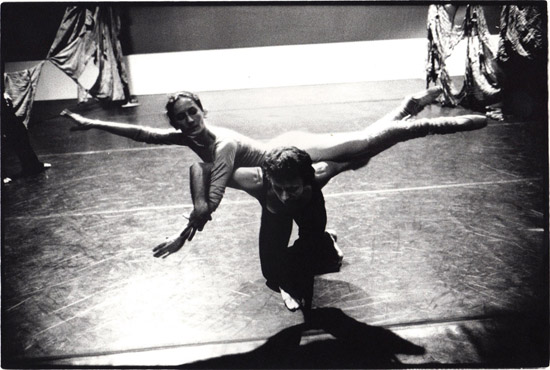 Christina Gallea & Alexander Roy rehearsing ‘Visages d’une femme’ – Copyright Geoff Howard