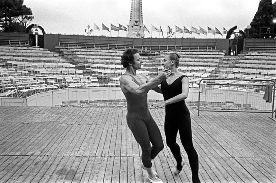 Rehearsing-in-Nice – Alexander Roy & Christine Lassauvageux – Copyright Geoff Howard