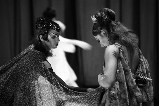 Backstage with Giillian Winn & Christina Gallea in costume for ‘A Midsummer Night’s Dream’ – Copyright Geoff Howard